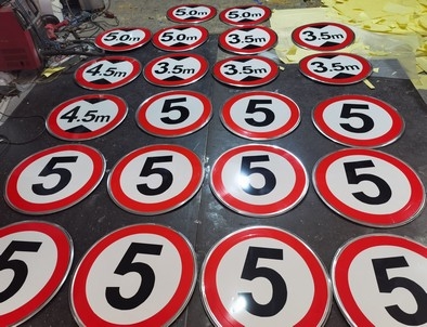 北京北京限速交通标牌厂家